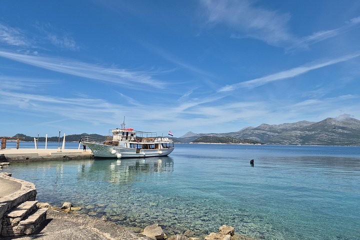 Cruzeiro de barco de dia inteiro às Ilhas Elaphiti a partir de Dubrovnik com almoço, bebidas e natação, foto 29 | wizardtrip