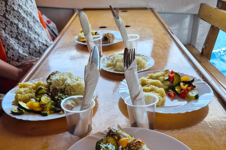 Cruzeiro de barco de dia inteiro às Ilhas Elaphiti a partir de Dubrovnik com almoço, bebidas e natação, foto 31 | wizardtrip