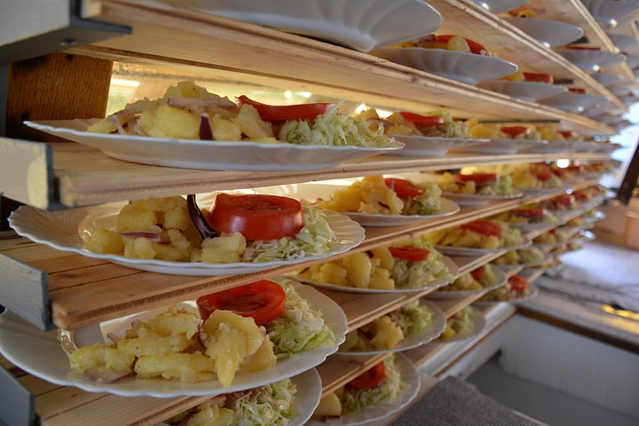 Cruzeiro de barco de dia inteiro às Ilhas Elaphiti a partir de Dubrovnik com almoço, bebidas e natação, foto 39 | wizardtrip