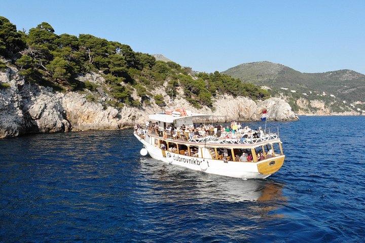 Cruzeiro de barco de dia inteiro às Ilhas Elaphiti a partir de Dubrovnik com almoço, bebidas e natação, foto 42 | wizardtrip