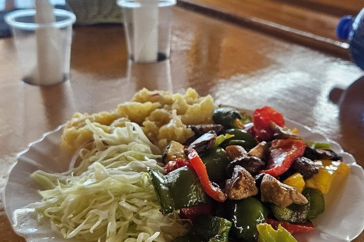 Cruzeiro de barco de dia inteiro às Ilhas Elaphiti a partir de Dubrovnik com almoço, bebidas e natação, foto 47 | wizardtrip