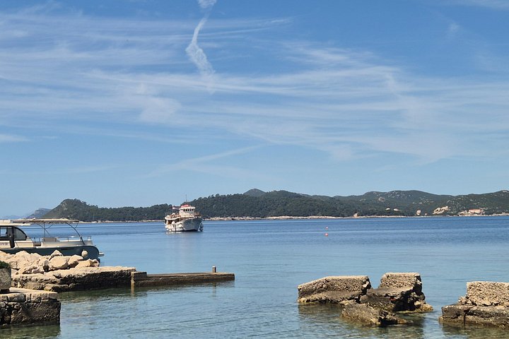 Passeio de barco às Ilhas Elaphiti a partir de Dubrovnik, com natação, praias e exploração de ilhas, foto 21 | wizardtrip