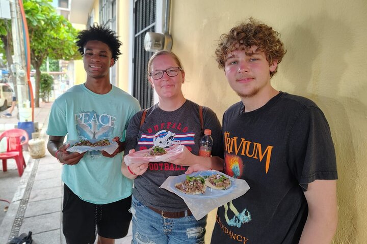 Un voyage culinaire à travers la scène vibrante de la cuisine de rue de Puerto Vallarta, avec de délicieux tacos et des friandises locales, photo 12 | wizardtrip