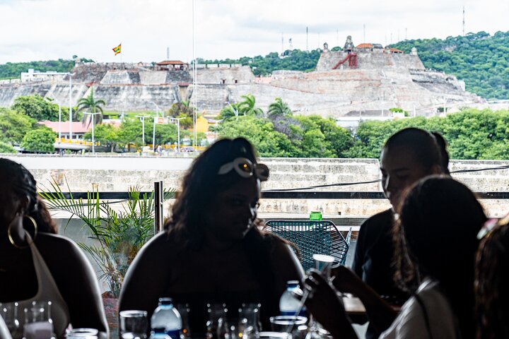 Geniet van een begeleide proeverij van Colombiaanse rum en ambachtelijke chocolade in Cartagena, foto 9 | wizardtrip