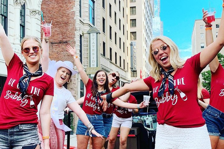 Partybus tour in Nashville met muziek, dans en drankjes, foto 6 | wizardtrip