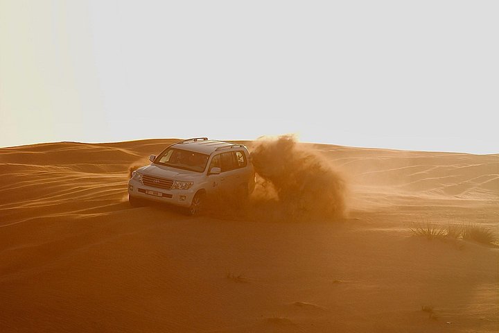 Vivi emozionanti avventure nel deserto a Doha, Qatar, tra cui dune bashing e sandboarding, foto 7 | wizardtrip