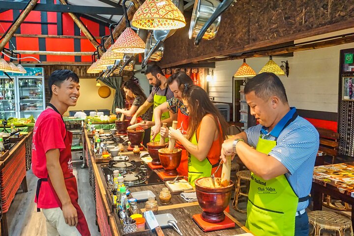 Leer authentiek Thais en Akha koken in Chiang Mai met een lokale chef, inclusief markttours en culturele inzichten, foto 19 | wizardtrip