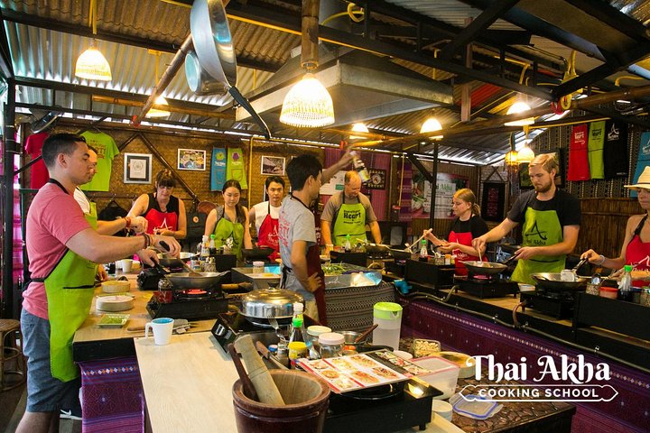 Leer authentiek Thais en Akha koken in Chiang Mai met een lokale chef, inclusief markttours en culturele inzichten, foto 28 | wizardtrip
