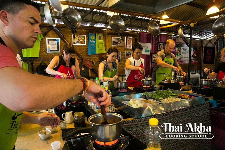 Leer authentiek Thais en Akha koken in Chiang Mai met een lokale chef, inclusief markttours en culturele inzichten, foto 29 | wizardtrip