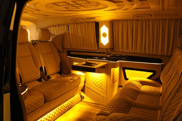 Professional airport transfer service in Istanbul with luxury vehicles and dedicated drivers, photo 13 | wizardtrip