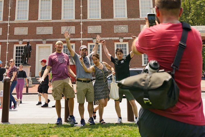 Historic walking tour of Philadelphia's Old City, featuring key landmarks and Founding Fathers' sites, photo 18 | wizardtrip