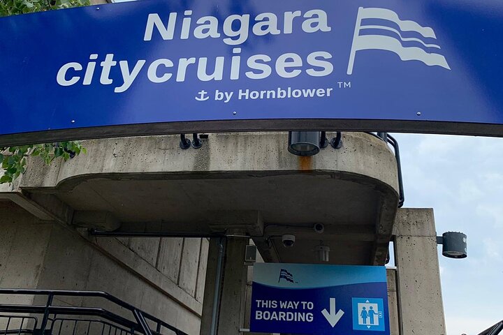 Excursion d'une journée aux chutes du Niagara au départ de Toronto, avec croisière, vignoble et déjeuner, photo 9 | wizardtrip