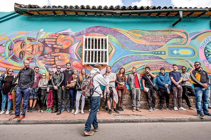 Visite Guidée Graffiti à Bogotá - Visite Gratuite Quotidienne | wizardtrip