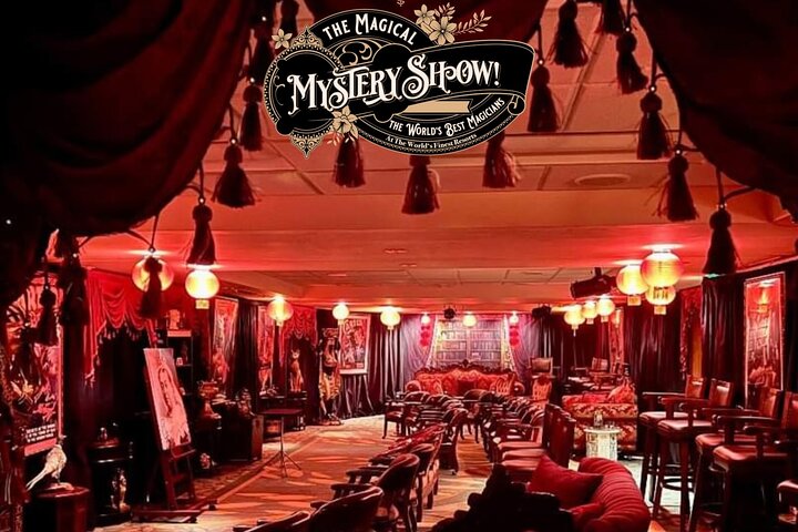 Oahu: The Magical Mystery Show! at Hilton Waikiki Beach Hotel | wizardtrip