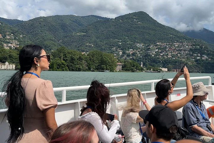 Une excursion panoramique en petit groupe depuis Milan visitant le lac de Côme en Italie et le lac de Lugano en Suisse, photo 15 | wizardtrip