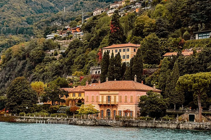 Une excursion panoramique en petit groupe depuis Milan visitant le lac de Côme en Italie et le lac de Lugano en Suisse, photo 38 | wizardtrip