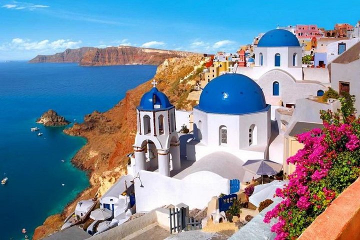 Privat tilpassbar tur til Santorinis landsbyer, strender og utsiktspunkter med lokal sjåfør-guide, foto 11 | wizardtrip