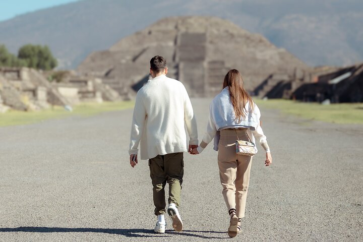 Teotihuacan avant la foule : expérience express avec accès anticipé | wizardtrip