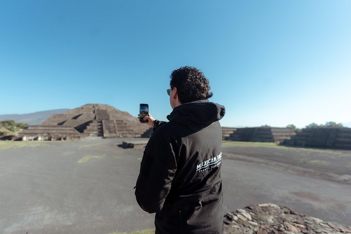 Tidig morgontur till Teotihuacan-pyramiderna i Mexico City, som visar antika ruiner och historiska platser, foto 18 | wizardtrip