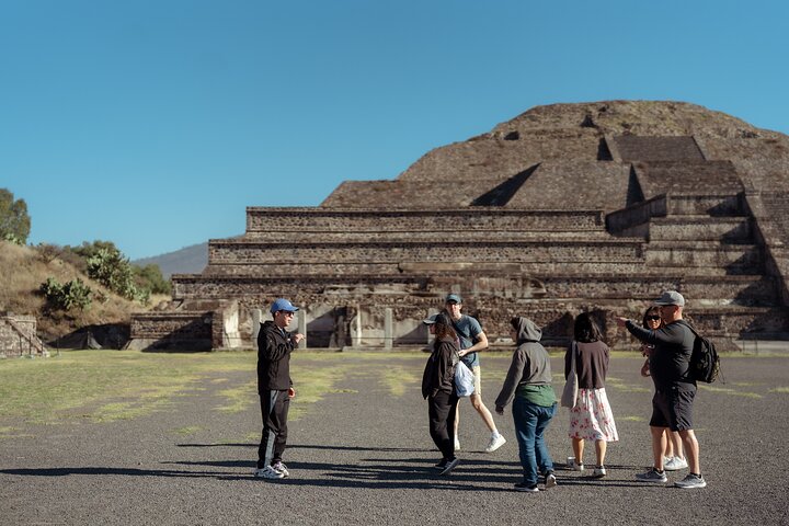 Tidig morgontur till Teotihuacan-pyramiderna i Mexico City, som visar antika ruiner och historiska platser, foto 20 | wizardtrip