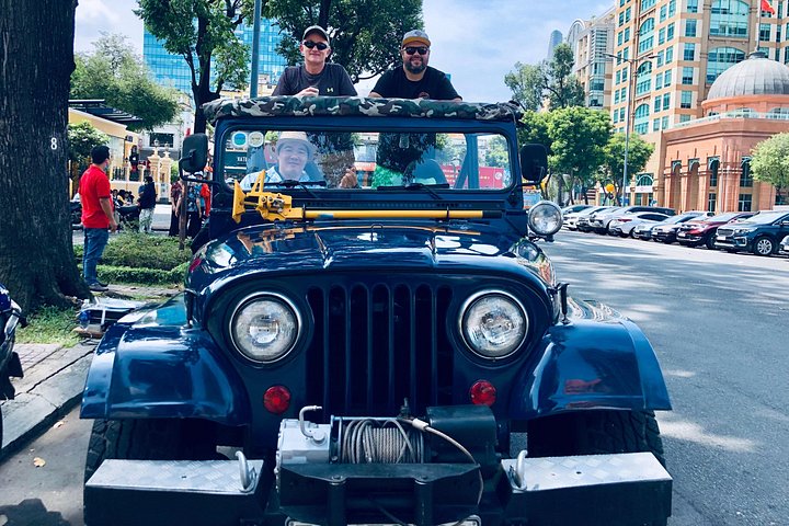 Privé U.S. Army Jeep tour van Ho Chi Minh City's historische monumenten en levendige straten, foto 34 | wizardtrip