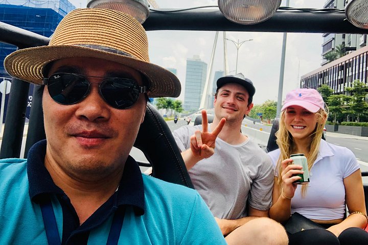 Privé U.S. Army Jeep tour van Ho Chi Minh City's historische monumenten en levendige straten, foto 41 | wizardtrip