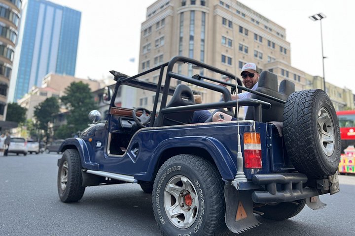 Privé U.S. Army Jeep tour van Ho Chi Minh City's historische monumenten en levendige straten, foto 47 | wizardtrip
