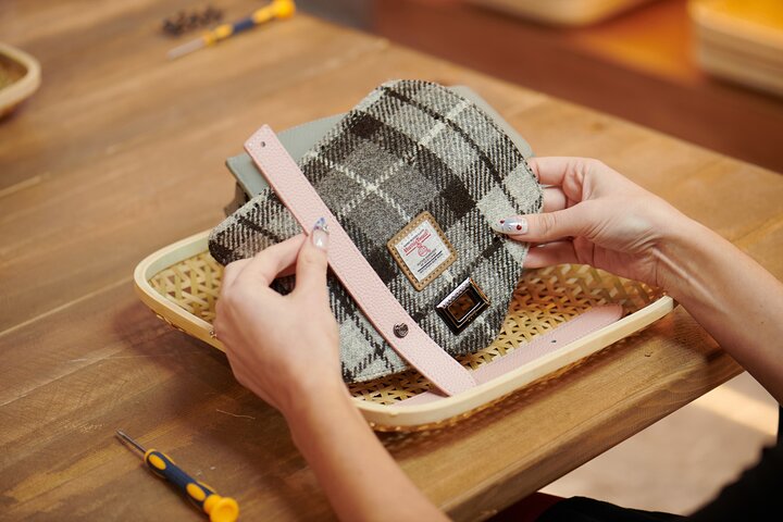 Atelier de création de sacoche Harris Tweed® | wizardtrip
