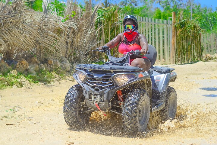 ATV-eventyr som utforsker det dominikanske landskapet, vannhule og Macao Beach, foto 6 | wizardtrip