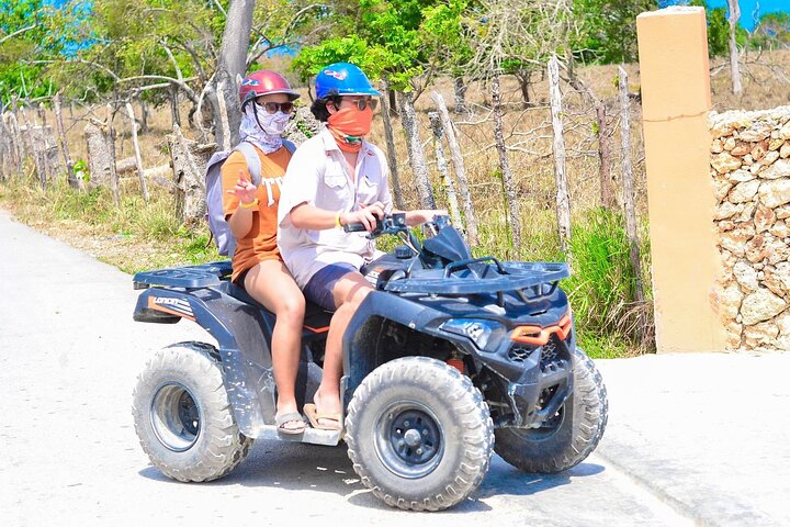 ATV-eventyr som utforsker det dominikanske landskapet, vannhule og Macao Beach, foto 22 | wizardtrip