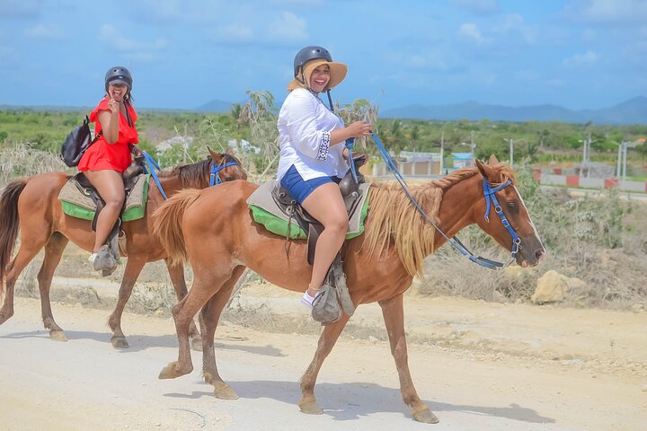 Découvrez l'équitation, les aventures en VTT et la baignade en grotte en République Dominicaine, photo 14 | wizardtrip