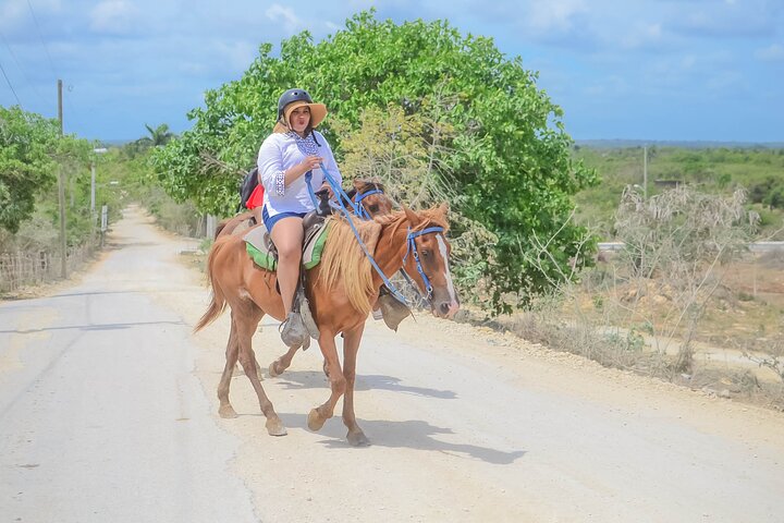 Découvrez l'équitation, les aventures en VTT et la baignade en grotte en République Dominicaine, photo 30 | wizardtrip