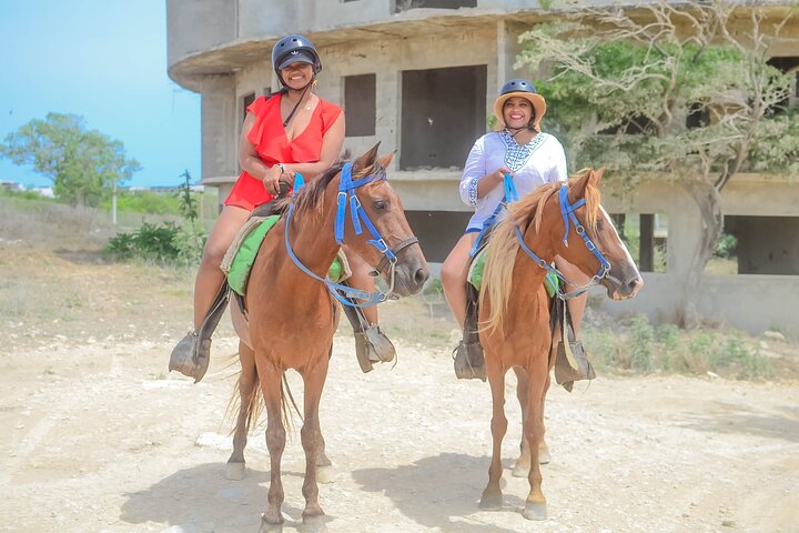 Découvrez l'équitation, les aventures en VTT et la baignade en grotte en République Dominicaine, photo 33 | wizardtrip