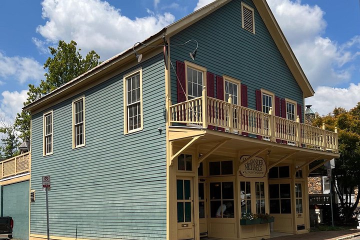 Recorrido histórico por la ciudad de Charlotte en carrito de golf, mostrando monumentos y encanto local, foto 17 | wizardtrip