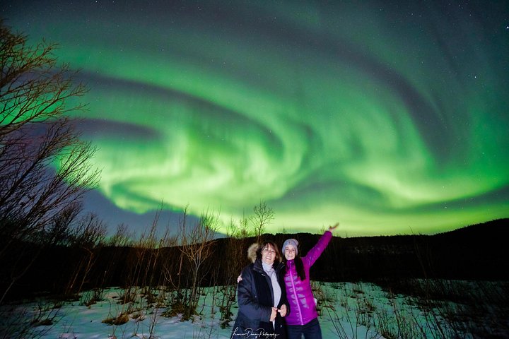 Ervaar de magie van de Northern Lights tijdens een begeleide minivan-tour vanuit Tromsø, met fotografische assistentie, foto 8 | wizardtrip