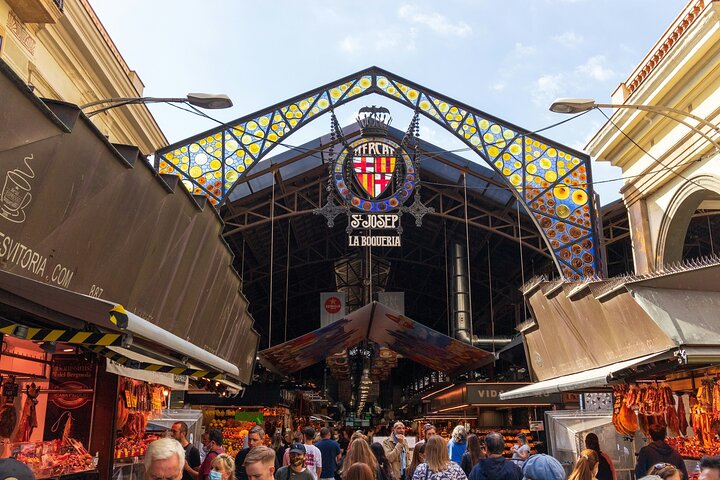 Barcelona Paella Kookles met Marktbezoek, Tapas & Sangria | wizardtrip