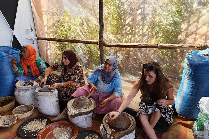 Day trip to the Atlas Mountains from Marrakech, featuring Berber villages, waterfalls, and a camel ride, photo 14 | wizardtrip