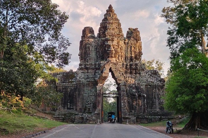 Privater Taxitransfer vom Flughafen Siem Reap zum Hotel mit Willkommensschild, Foto 9 | wizardtrip