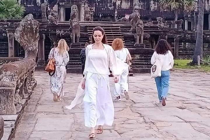 Privater Taxitransfer vom Flughafen Siem Reap zum Hotel mit Willkommensschild, Foto 11 | wizardtrip