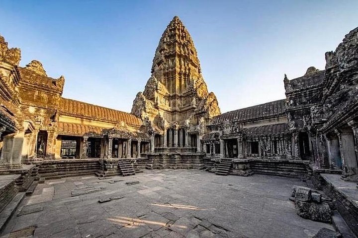 Privater Taxitransfer vom Flughafen Siem Reap zum Hotel mit Willkommensschild, Foto 12 | wizardtrip