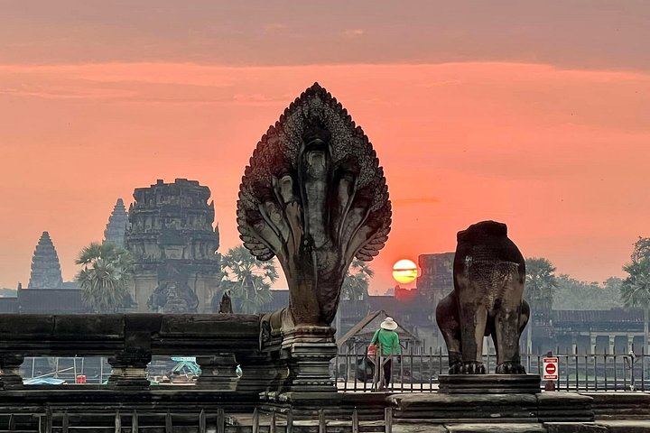 Privater Taxitransfer vom Flughafen Siem Reap zum Hotel mit Willkommensschild, Foto 16 | wizardtrip