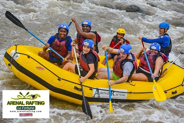Experience thrilling white water rafting on the Balsa River in La Fortuna, Costa Rica, with family-friendly rapids and stunning scenery, photo 21 | wizardtrip