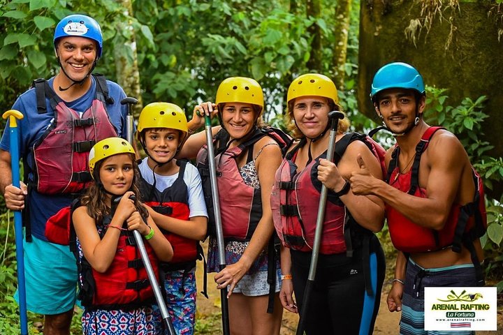 Experience thrilling white water rafting on the Balsa River in La Fortuna, Costa Rica, with family-friendly rapids and stunning scenery, photo 24 | wizardtrip