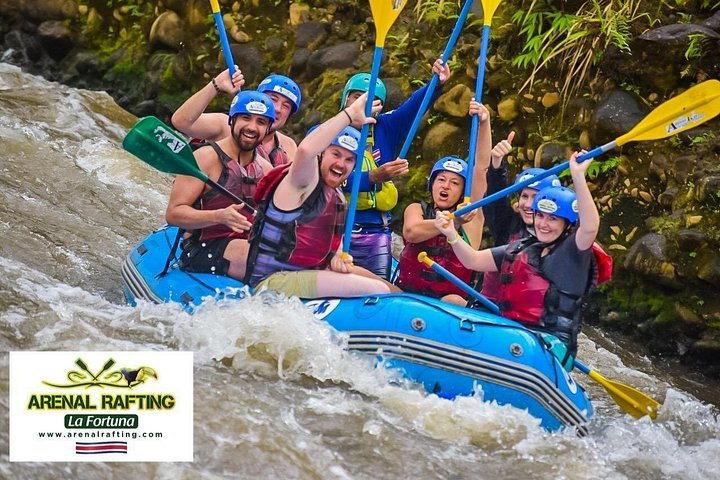 Spennende raftingeventyr på elven Balsa, Costa Rica, med stryk og frodig regnskog, foto 25 | wizardtrip