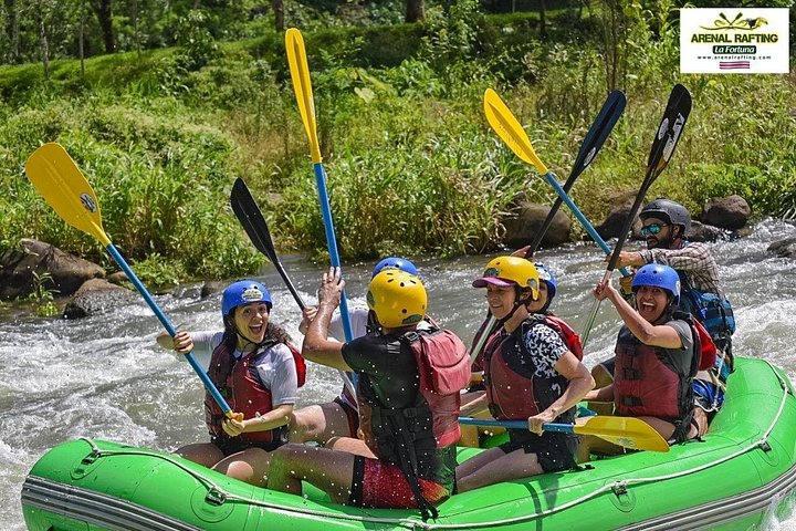 Upplev spännande forsränning på Sarapiquífloden i Costa Rica, möt djurliv och forsar, foto 46 | wizardtrip
