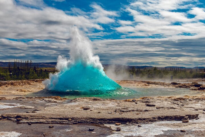 Liten grupp minibuss tur av Islands Golden Circle, inklusive Thingvellir, Gullfoss och Geysir, foto 15 | wizardtrip