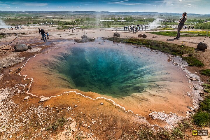 Liten grupp minibuss tur av Islands Golden Circle, inklusive Thingvellir, Gullfoss och Geysir, foto 20 | wizardtrip