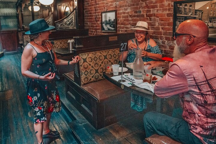 En spöklik cocktail- och middagsvandring genom Louisvilles historiska gator från förbudstiden, foto 7 | wizardtrip
