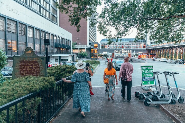 En spöklik cocktail- och middagsvandring genom Louisvilles historiska gator från förbudstiden, foto 15 | wizardtrip