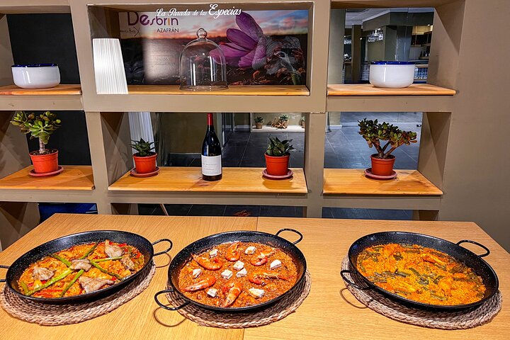 Cours de cuisine de paella pratique avec dégustation de vin et visite du marché à Valence, Espagne, photo 7 | wizardtrip